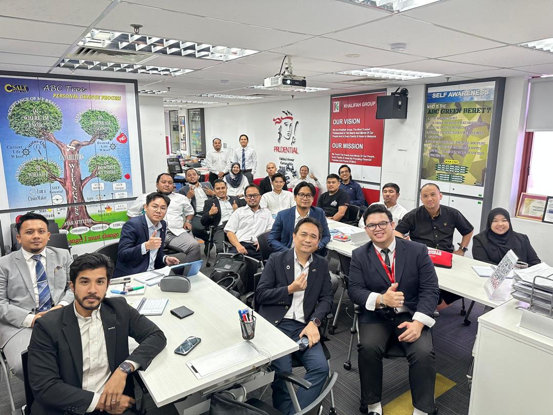 Aktiviti bersama team agency